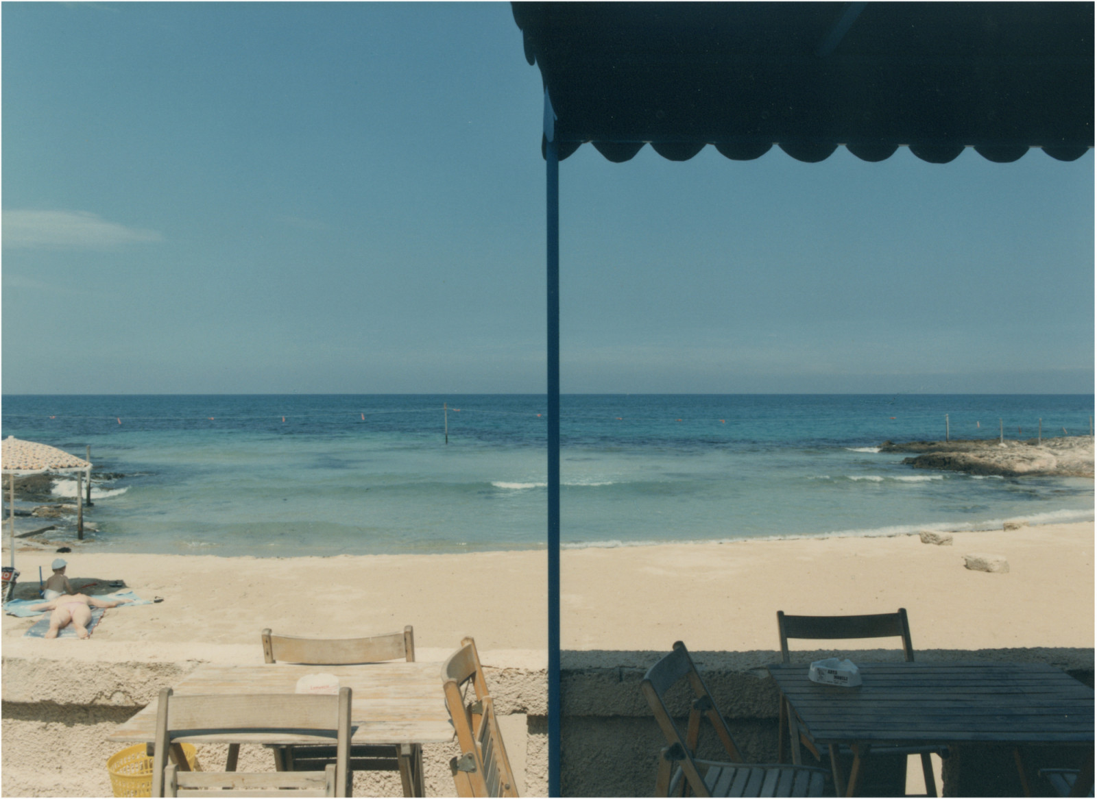 Photograph by Luigi Ghirri, , dated 1986