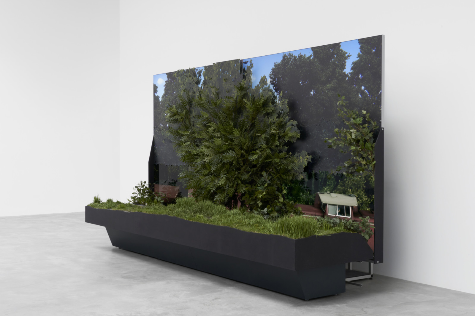 Sculpture by Martin Honert, , dated 2020