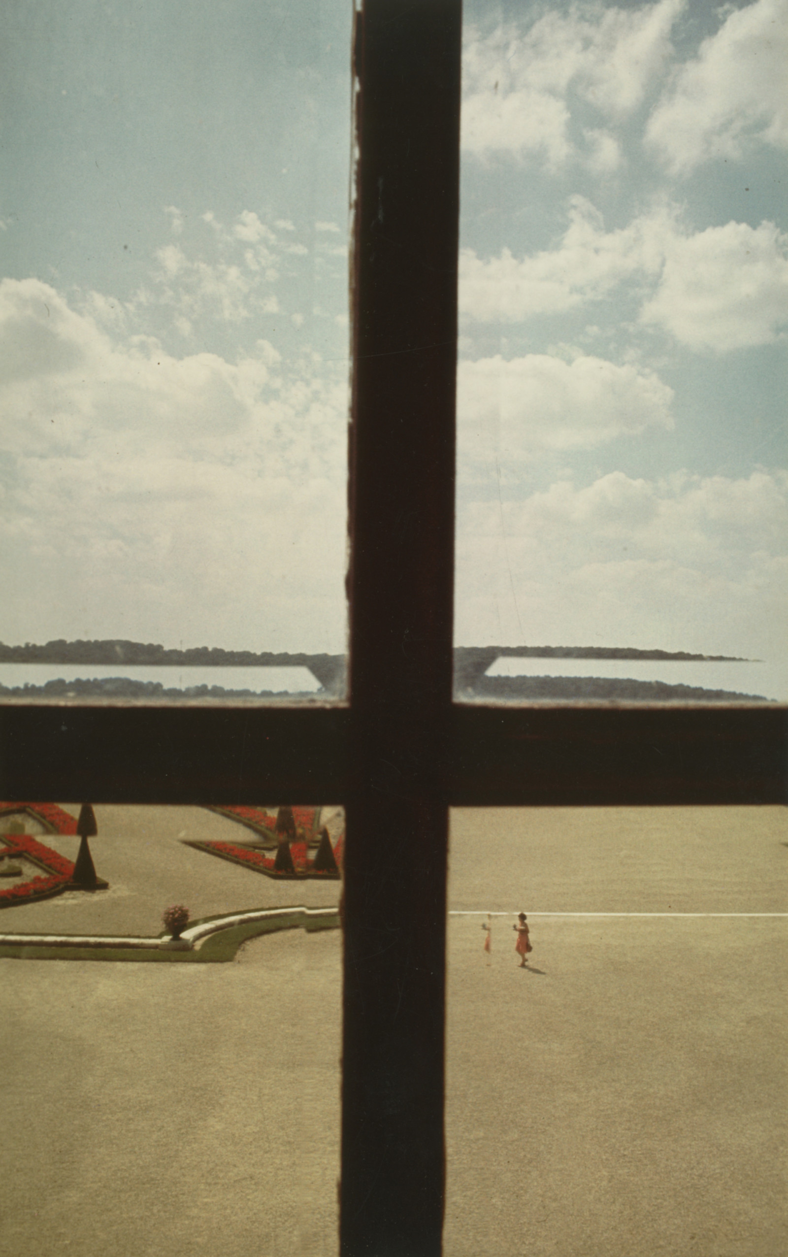 Artwork by Luigi Ghirri, , dated 1977