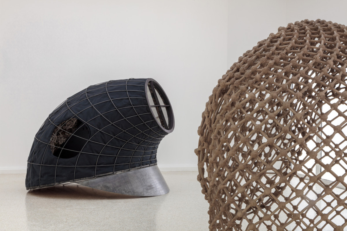 <p><em>Tabernacle</em> and <em>Aso Oke</em> in the US Pavilion at the Venice Biennale, 2019</p>