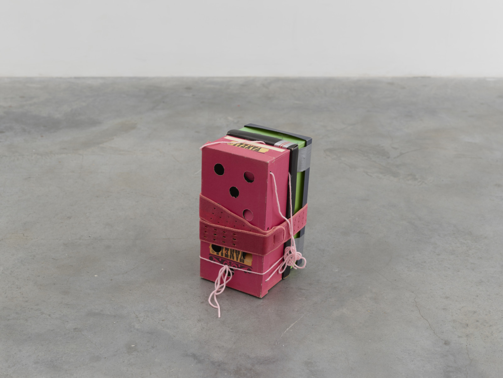 Sculpture by Vincent Fecteau, , dated 1994