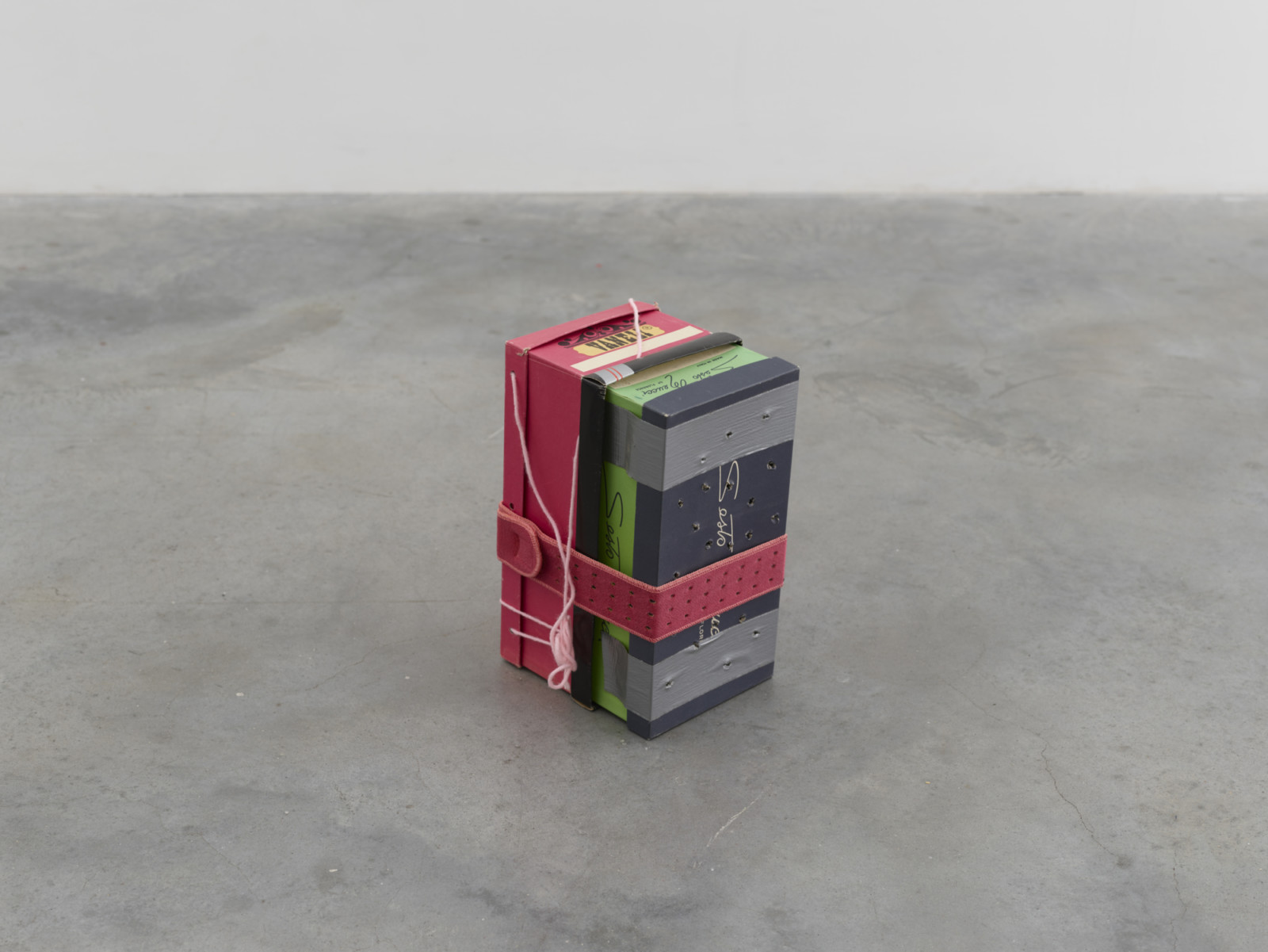 Sculpture by Vincent Fecteau, , dated 1994
