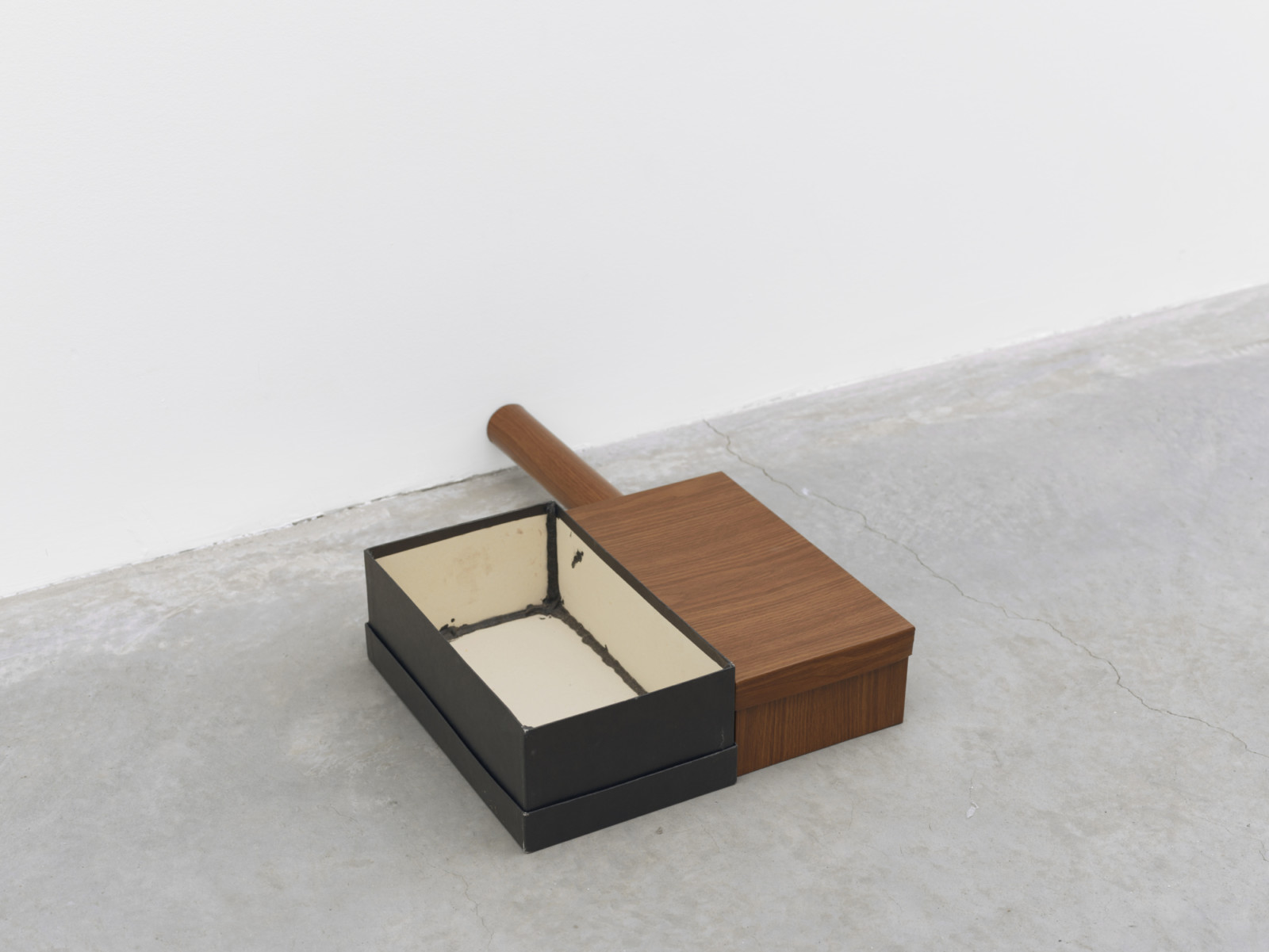 Sculpture by Vincent Fecteau, , dated 1994
