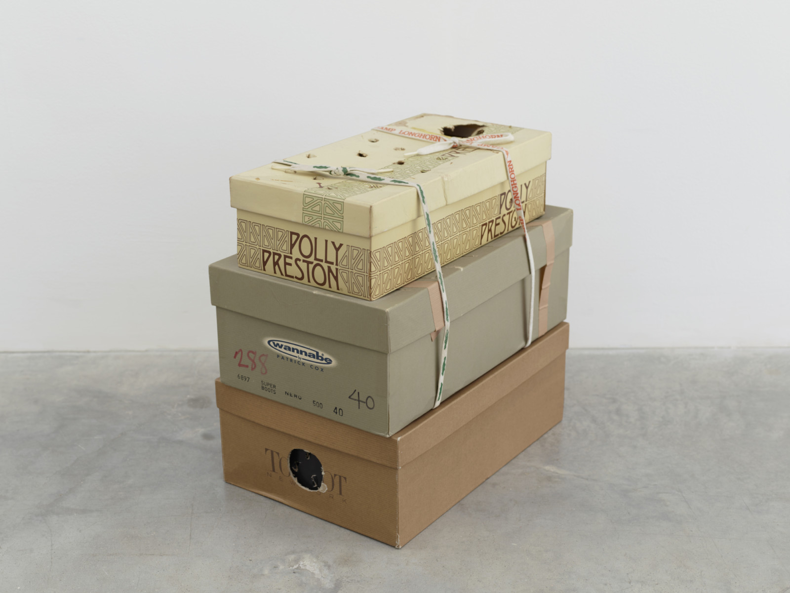 Sculpture by Vincent Fecteau, , dated 1994