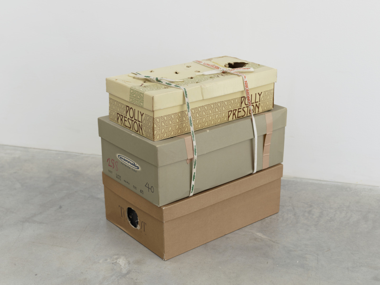 Sculpture by Vincent Fecteau, , dated 1994