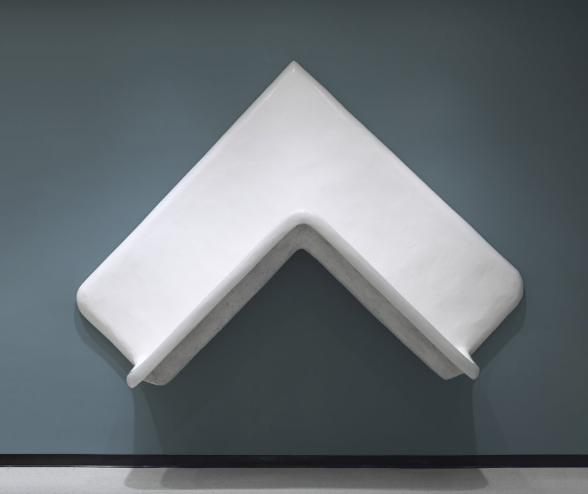 <p><em>The Inverted Sink</em> 1985<br />Plaster, wood, steel, wire lath, semi-gloss enamel paint<br />Albright-Knox Art Gallery, Buffalo, New York, Sarah Norton Goodyear Fund, 2003 and by exchange, Gift of Seymour H. Knox, Jr. and the Stevenson Family, 2004</p>